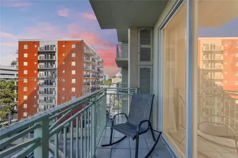 3500 Coral Way #710, Miami, FL 33145