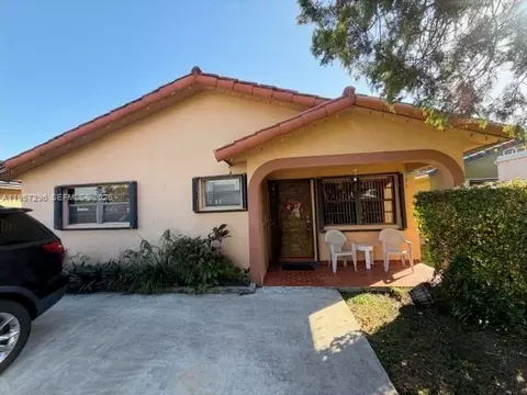 13222 SW 41st Ter, Miami, FL 33175