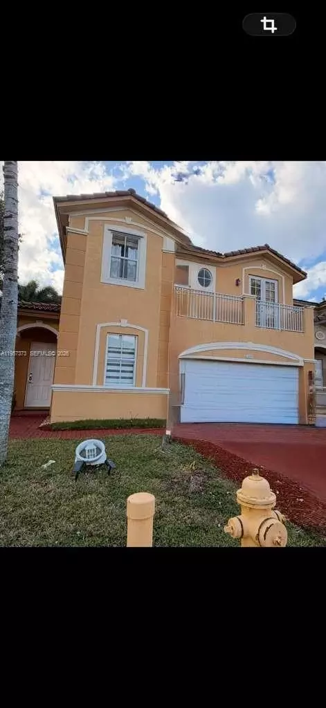 7586 NW 113th Path, Doral, FL 33178