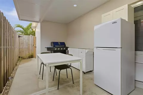 Other - 941 E 16th Pl, Hialeah, FL 33010 photo 11 of 11