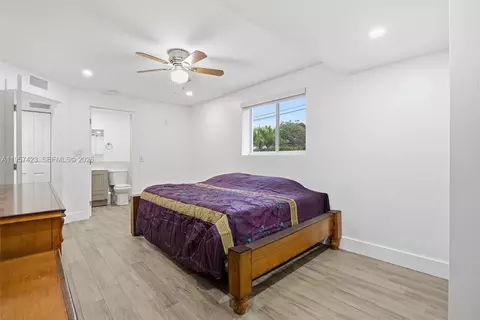 Bedroom - 941 E 16th Pl, Hialeah, FL 33010 photo 2 of 6