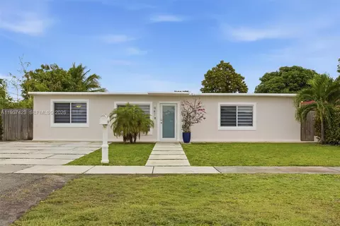 941 E 16th Pl, Hialeah, FL 33010