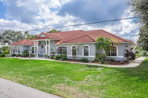 349 NE Anderson St, Lake Placid, FL 33852