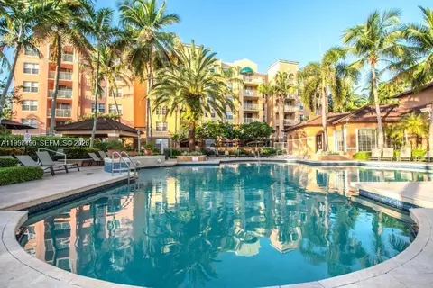 19555 E Country Club Dr #8108, Aventura, FL 33180