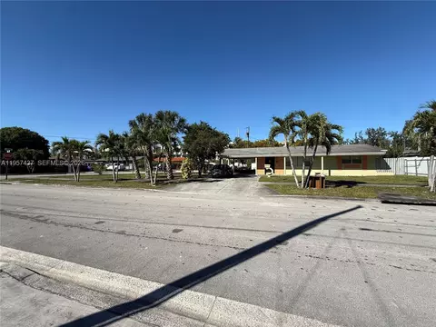 Other - 185 E 20th St, Hialeah, FL 33010 photo 3 of 9