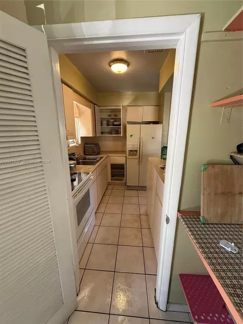 Kitchen - 185 E 20th St, Hialeah, FL 33010 photo 1 of 1