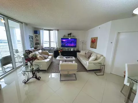Living - 701 Brickell Key Blvd #2309, Miami, FL 33131 photo 2 of 2