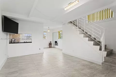 1220 SW 5th St #21, Miami, FL 33135