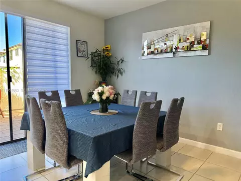 Dining - 11032 W 33rd Way, Hialeah, FL 33018 photo 1 of 3