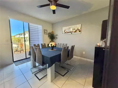 Dining - 11032 W 33rd Way, Hialeah, FL 33018 photo 2 of 3
