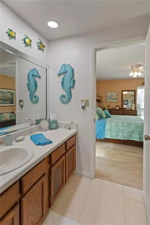 452 N Laurel Dr #1503, Margate, FL 33063 photo 16