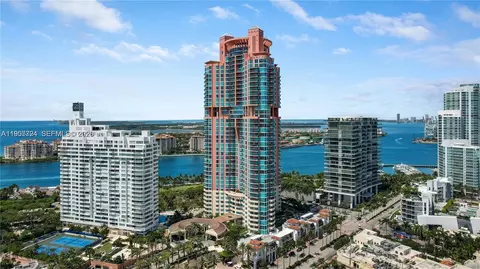 300 S Pointe Dr #605, Miami Beach, FL 33139