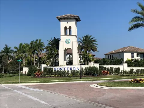 9333 W 33rd Ln #9333, Hialeah Gardens, FL 33018