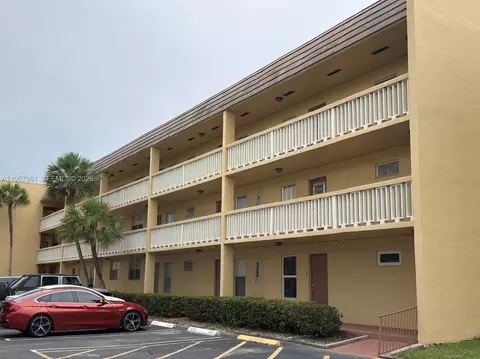 5800 NW 64th Ave #306, Tamarac, FL 33319