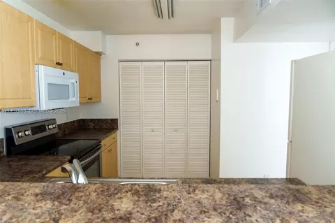 Other - 509 E Sheridan St #3083, Dania Beach, FL 33004 photo 9 of 14