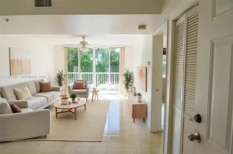 509 E Sheridan St #3083, Dania Beach, FL 33004