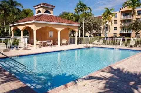 Exterior - 509 E Sheridan St #3083, Dania Beach, FL 33004 photo 2 of 5
