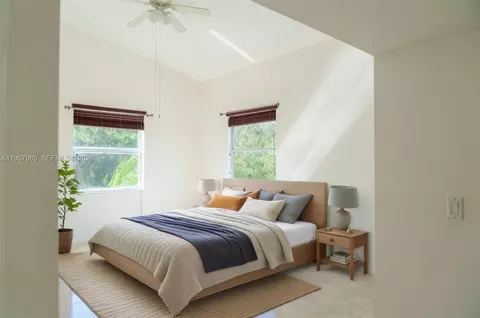 Bedroom - 509 E Sheridan St #3083, Dania Beach, FL 33004 photo 1 of 8