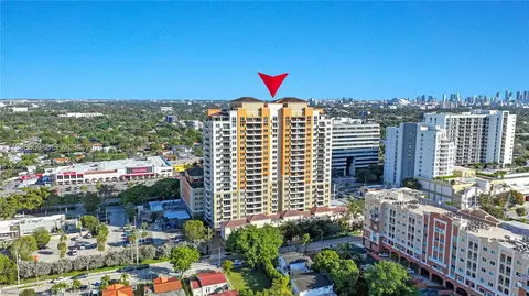 3232 SW 22nd St #501, Miami, FL 33145