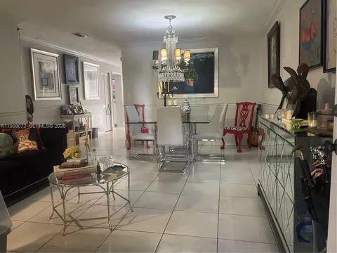 8851 NW 119th St #6102, Hialeah Gardens, FL 33018
