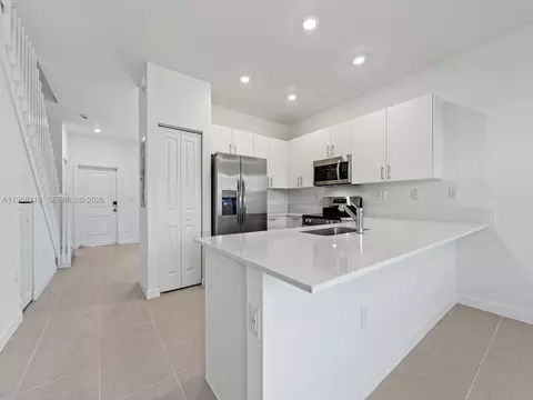 1517 SE 27th Rd, Homestead, FL 33035