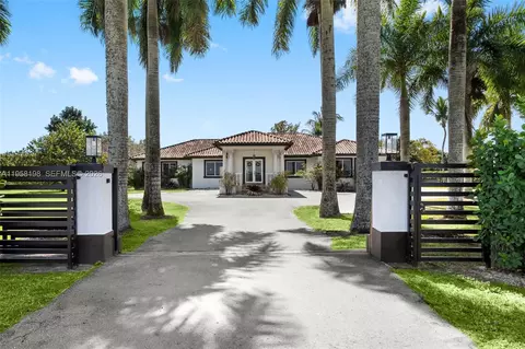 16800 SW 190th St, Miami, FL 33187