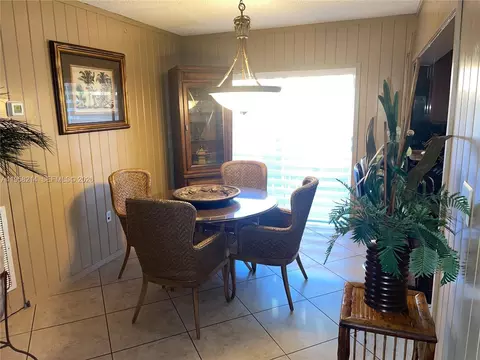 6510 Park St, Hollywood, FL 33024