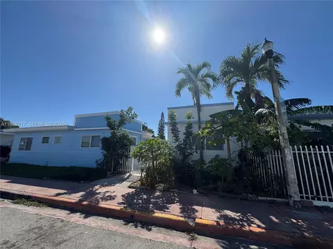 800 83rd St, Miami Beach, FL 33141