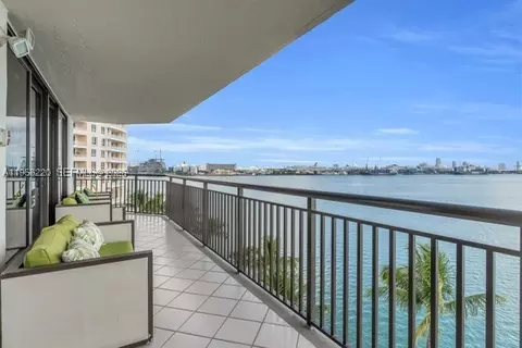 540 Brickell Key Dr #832, Miami, FL 33131