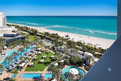 4391 Collins Ave #1703, Miami Beach, FL 33140