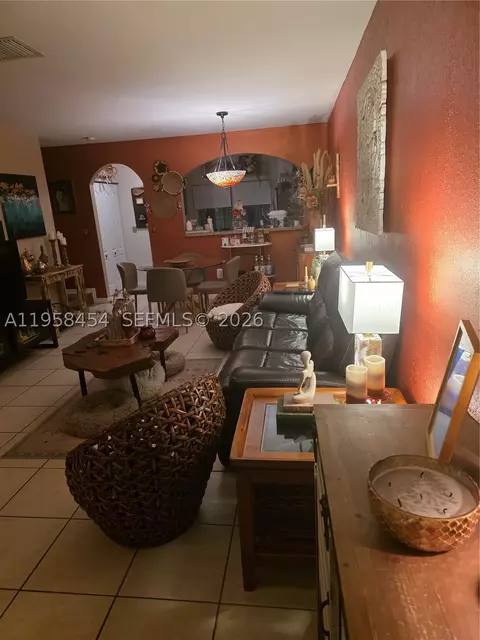 7701 W 36th Ave #3, Hialeah, FL 33018 photo 2