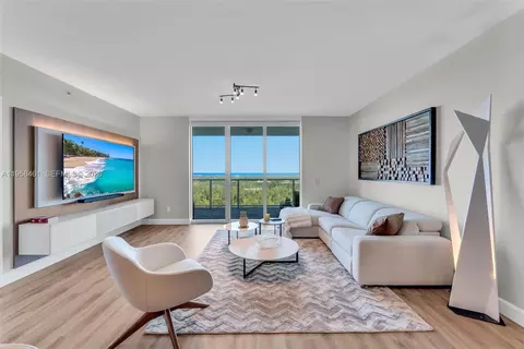14951 Royal Oaks Ln #2201, North Miami, FL 33181