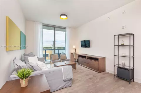 777 N Ocean Dr #N329, Hollywood, FL 33019
