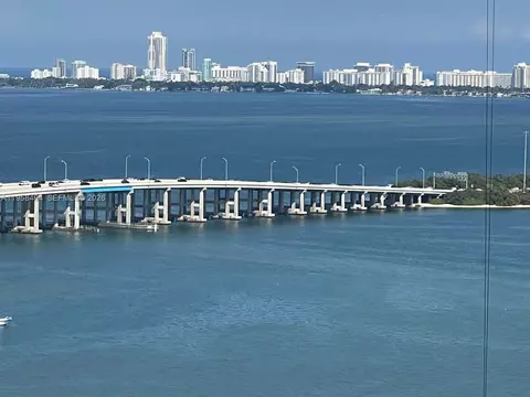 View/Area - 460 NE 28th St #2603, Miami, FL 33137 photo 3 of 6