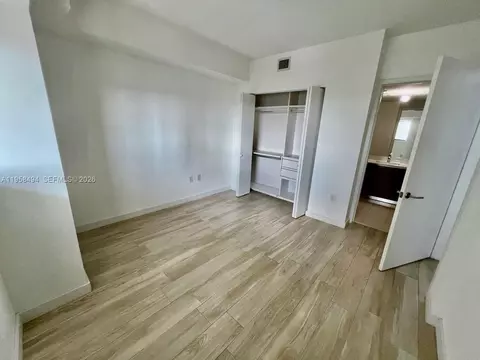 Bedroom - 460 NE 28th St #2603, Miami, FL 33137 photo 1 of 5