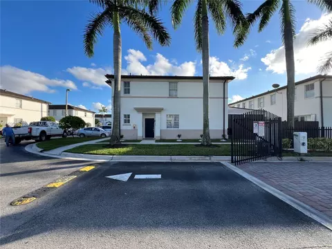 8001 W 36th Ave #1, Hialeah, FL 33018 photo 2