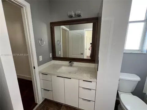 8001 W 36th Ave #1, Hialeah, FL 33018 photo 46