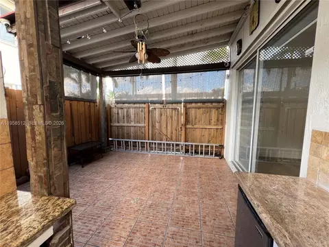 8001 W 36th Ave #1, Hialeah, FL 33018 photo 17