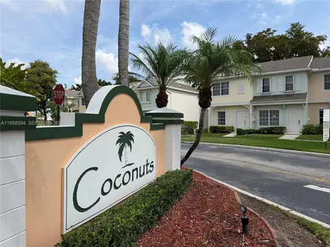 271 Duval Ct, Weston, FL 33326