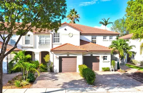 9719 Darlington Pl, Cooper City, FL 33328