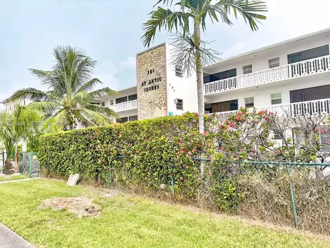 721 Atlantic Shores Blvd #212, Hallandale Beach, FL 33009