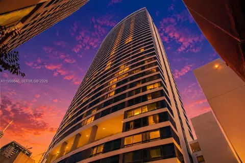 225 N Miami Ave #2508, Miami, FL 33128