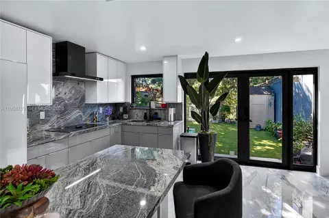 Kitchen - 1594 W 73rd St, Hialeah, FL 33014 photo 7 of 7