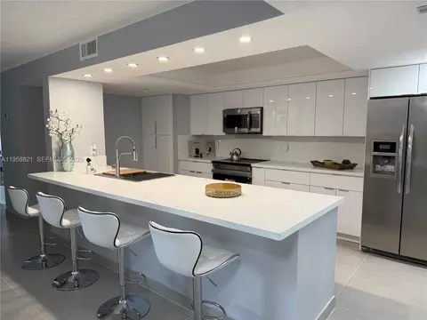 950 Egret Cir #5409, Delray Beach, FL 33444