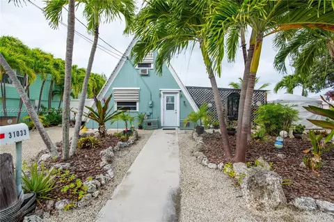 31033 Hibiscus Dr, Big Pine Key, FL 33043