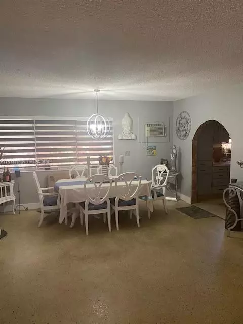 691 E 62nd St, Hialeah, FL 33013 photo 11