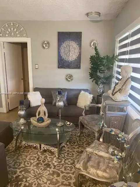 691 E 62nd St, Hialeah, FL 33013 photo 10