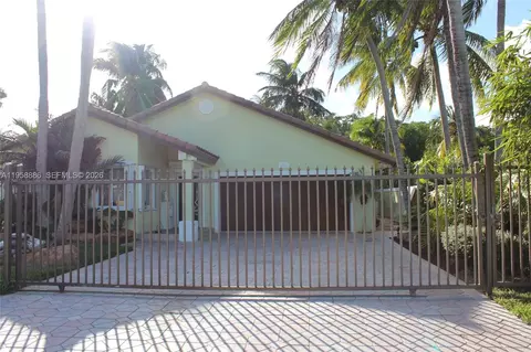 4465 SW 38th Ter, Fort Lauderdale, FL 33312