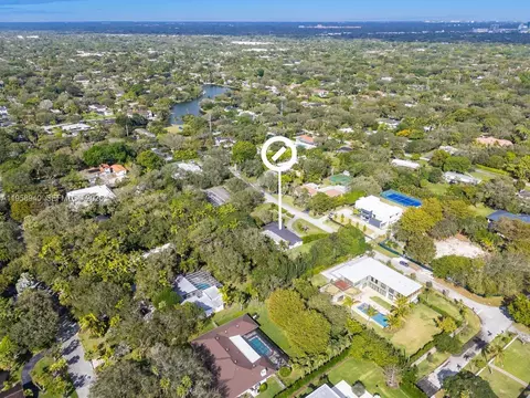 6440 SW 129th Ter, Pinecrest, FL 33156 photo 2