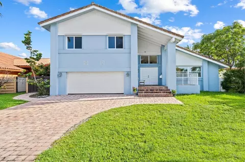 715 Tyler St, Hollywood, FL 33019